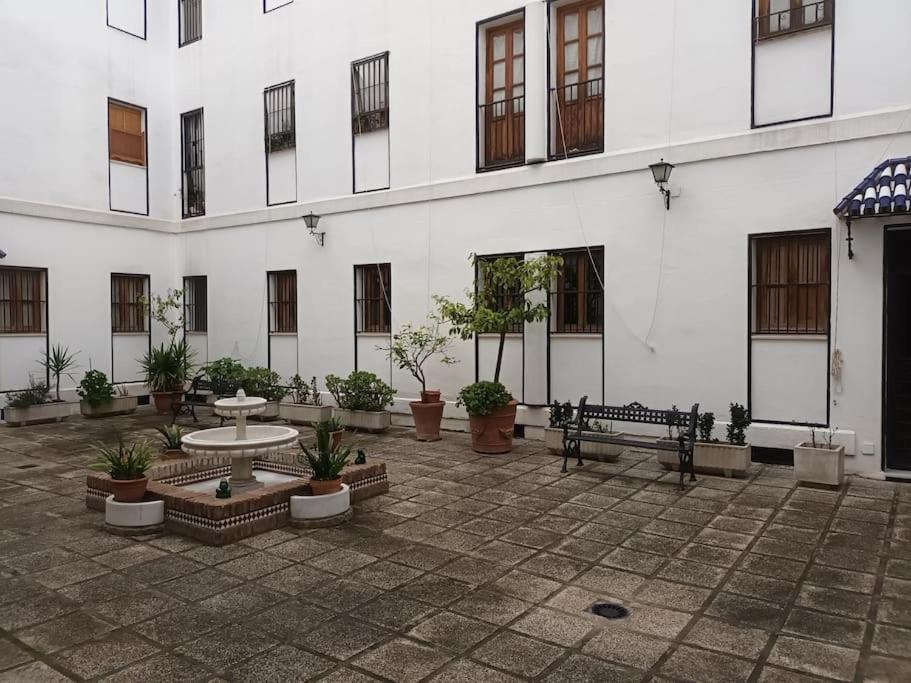 Apartamento Puerta Real Sevilla Exterior foto